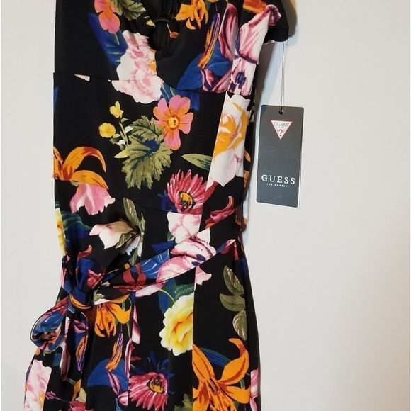 Guess Tamiko Printed O-Ring Jumpsuit - Picture 6 of 11